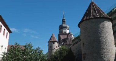 Wurzburg 'daki Marienberg Kalesi, Alman Mimarisi