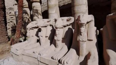 Modern Mısır 'daki Karnak Tapınağının Antik Harabeleri