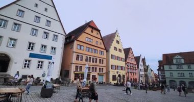 Eski Rothenburg şehrinin ana caddesi Ob Der Tauber, Almanya