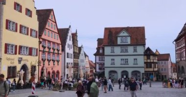 Eski Rothenburg şehrinin ana caddesi Ob Der Tauber, Almanya