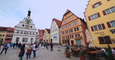 Eski Rothenburg şehrinin ana caddesi Ob Der Tauber, Almanya
