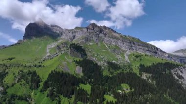 Fransa 'da, Platonun üzerinde uçmak...