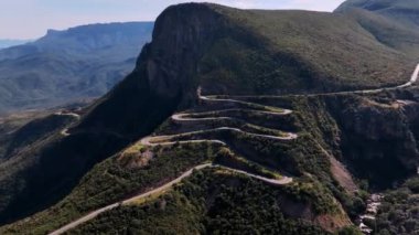Angola 'daki Ünlü Serra Da Leba Yılanı, Hava Manzarası