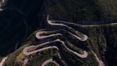 Angola 'daki Ünlü Serra Da Leba Yılanı, Hava Manzarası