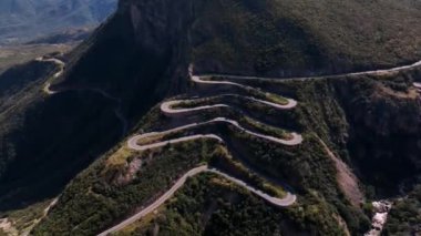 Angola 'daki Ünlü Serra Da Leba Yılanı, Hava Manzarası