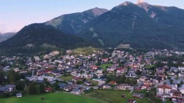 Seefeld Resort 'un Yazın Panorama' sı, Tyrol, Avusturya, Hava Görüntüsü