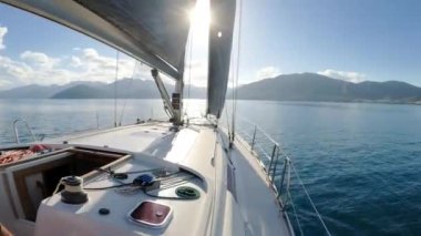 Türkiye 'nin Marmaris kentinde Yatta Yelkenlilerle Çalışmak