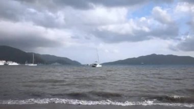 Türkiye 'de Marmaris Sahilinde Yatlar