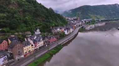 Cochem Embankment boyunca uçmak, Almanya, Hava Manzarası