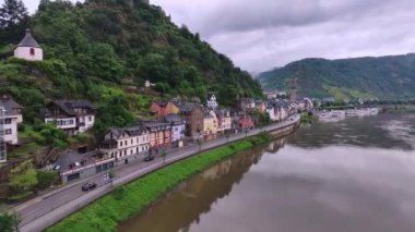 Cochem Embankment boyunca uçmak, Almanya, Hava Manzarası