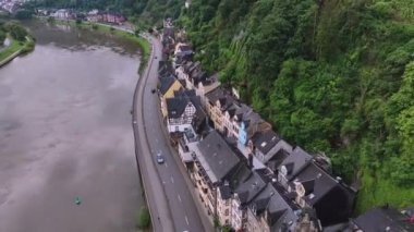 Cochem Embankment boyunca uçmak, Almanya, Hava Manzarası