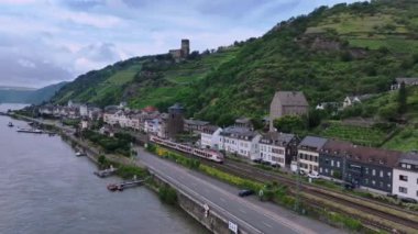 Kaub Kasabası Rhine Sahili, Almanya, Hava Manzarası