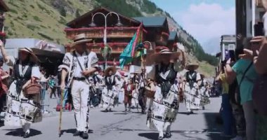 Zermatt 'taki Folklor Festivali, İsviçre Gelenekleri