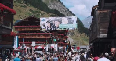 Zermatt 'taki Folklor Festivali, İsviçre Gelenekleri