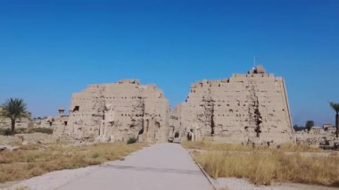 Eski Mısır 'ın Tarihi Binası Karnak Tapınağı Genel Manzarası