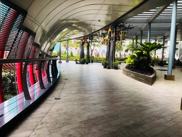 Jakarta, Endonezya, 13 Şubat 2022 - Central Park Mall Jakarta.jpg