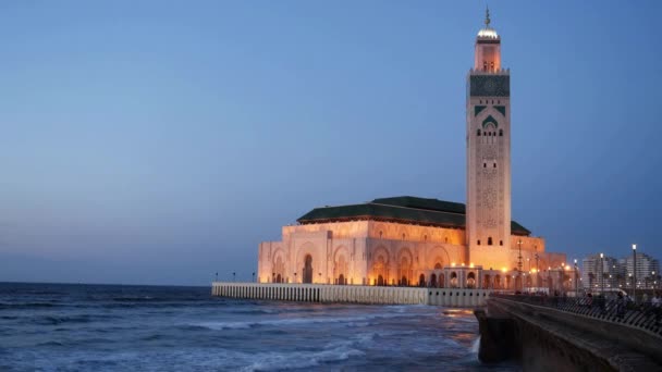 Vista Crepúsculo Mesquita Hassan Seawall Casablanca Imagens Alta Qualidade — Vídeo de Stock