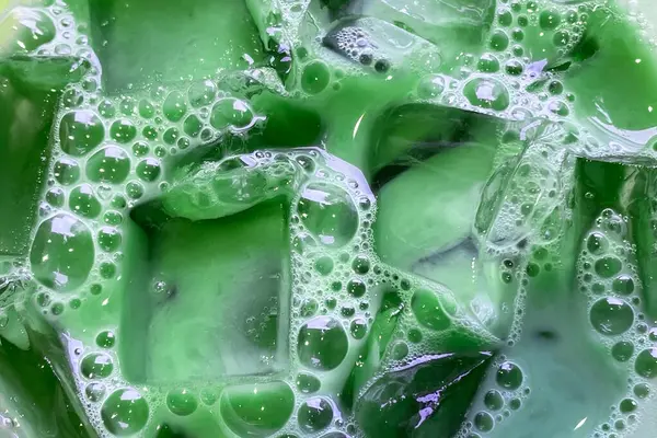 Gros Plan Vibrant Captivant Liquide Savonneux Coloré Avec Une Multitude — Photo
