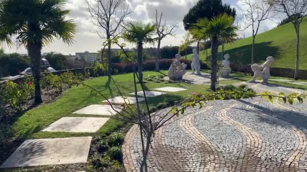 Oerias Taki Parque Dos Poetas Alışılmadık Heykeller Şair Parkı Lizbon — Stok video