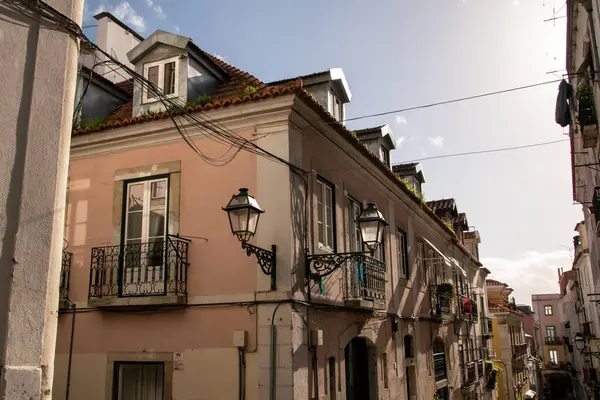 Eski Lizbon, Portekiz 'in tipik sokak manzarası.