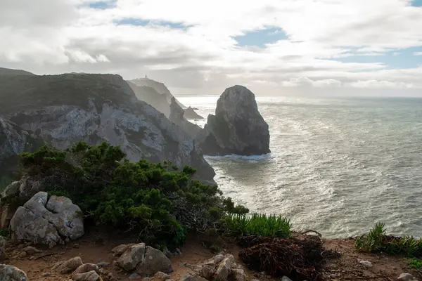 Portekiz 'deki Atlantik Okyanusu' nun Rocky sahili, Cabo da Roca