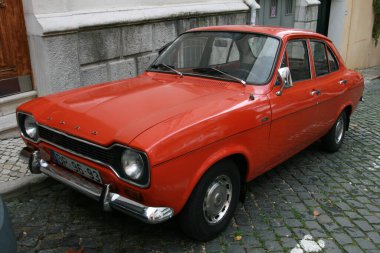 Lizbon 'da Retro araba