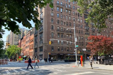İnsanlar Aşağı Manhattan, New York, Amerika Birleşik Devletleri 'ni ziyaret ediyor.