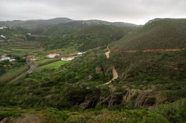 Atlantik Okyanusu boyunca yürüyüş yolu, deniz kıyısında uçurum, Cape Roca, Portekiz