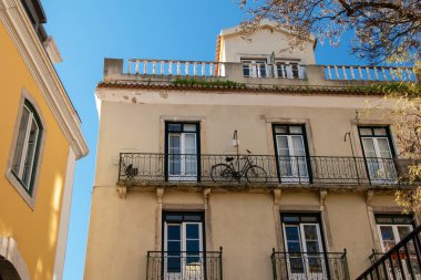Lizbon, Portekiz 'in merkezindeki bir binanın dış görünüşü