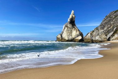 Portekiz, Algarve bölgesindeki Cabo da Roca plajı.