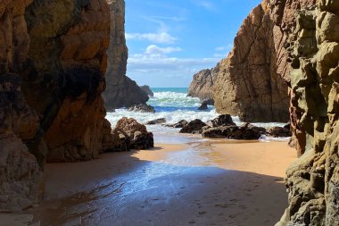 Portekiz, Algarve bölgesindeki Cabo da Roca plajı.