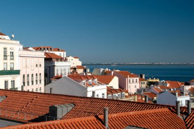 Lizbon, Portekiz. Alfama ilçesinin manzarası.