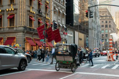 Tuk Tuk taksi Manhattan, NYC, ABD Beşinci Cadde 'de