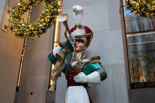 stock image A guard figure, trumpeter hussar of the guard, large vintage sculpture, Rockefeller Center, Manhattan, NYC, NY, USA