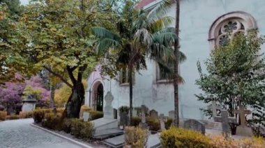 Lizbon, Portekiz 'deki mezarlıkta antik taş mezarlıklar