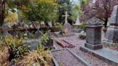 Lizbon, Portekiz 'deki taştan mezar taşları