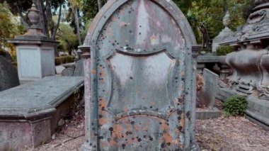 Lizbon, Portekiz 'deki antik mezar taşları.