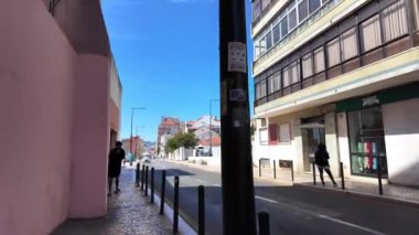 Lizbon sokakları ziyaretçilerin önemli yerleri gezmesiyle dolup taşıyor..