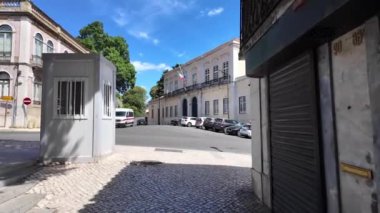 Manzaralı Lizbon Bulvarı, mimariye hayran gezginler, popüler cazibe