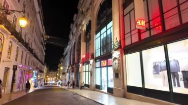 Lizbon 'da gece yürüyüşü, Portekiz mirası canlanıyor..