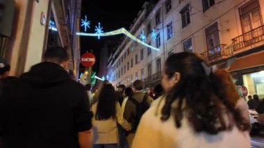 Lizbon Portekiz Noel ışığında tarihi cazibeyi kutluyor.