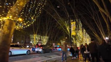 Lizbon 'da Noel sezonu tarihi yollarla aydınlandı.