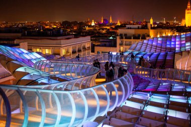 Metropol Şemsiyesi 'nin şehir manzarası, Sevilla