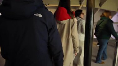 Alacakaranlıkta Sevilles 'in ünlü Metropol şemsiyesi