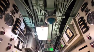 Denizaltı iç aydınlatma ve sınırlı uzay atmosferi