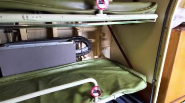 Gelecekçi denizaltı iç dizaynı