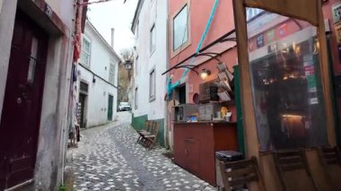 Sintra sisli sokaklarında sihirli seyahat deneyimi, Portekiz