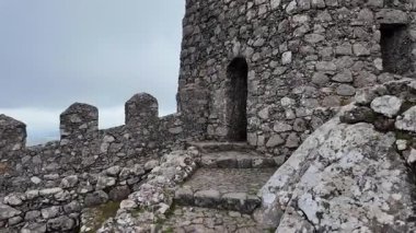 Fas Şatosu Sintra Portekiz 'de seyahat videosu