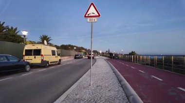 Cascais Portekiz okyanus yolu akşam manzaralı seyahat görüntüleri