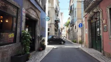 POV yaz yürüyüşü Lizbon Portekiz, geleneksel mimari, güneşli